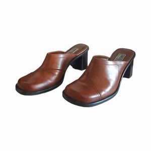 NICOLE CLUB 7.5 Brown Clog Mule Thick 3 Inch Heel